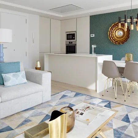 아파트 La Concha Attic By Feelfree *